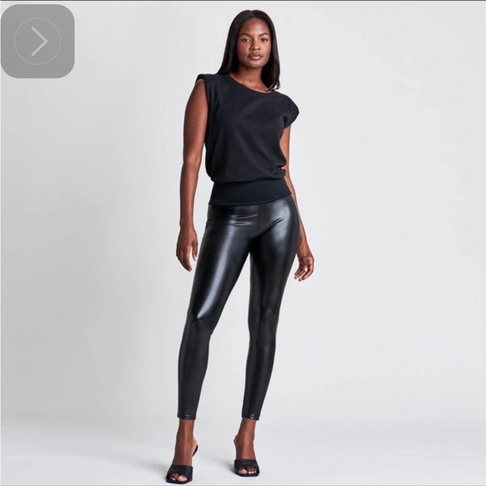 Assets Spanx faux leather leggings xl